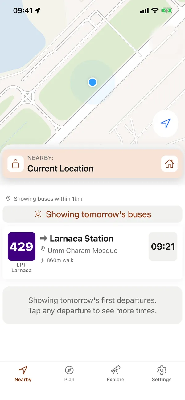 Cyprus Bus Guide’s Nearby screen: a map around the current location, and the next scheduled departure of Larnaca route 429 from the closest stop.